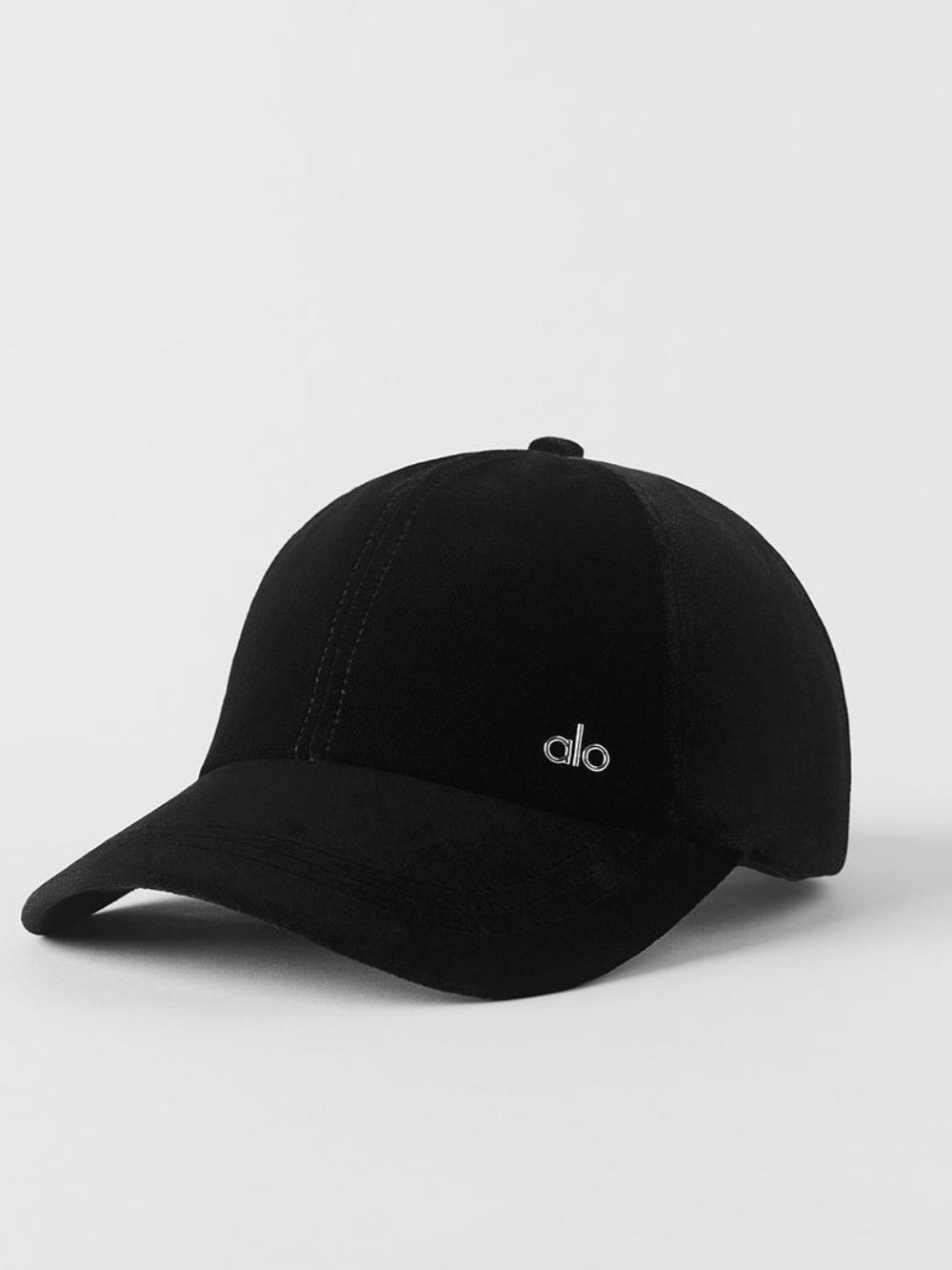NWT Alo Velvet Off-Duty Cap - Black